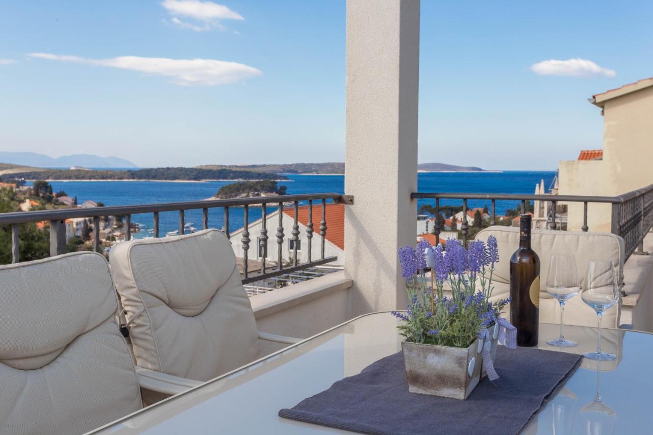 Apartment Tasina Hvar Town Exterior foto